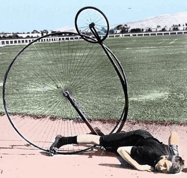 Велосипедисты и их падения