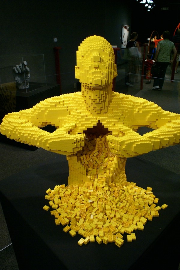 LEGO    