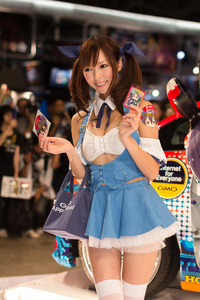 Девушки с Tokyo Game Show 2012