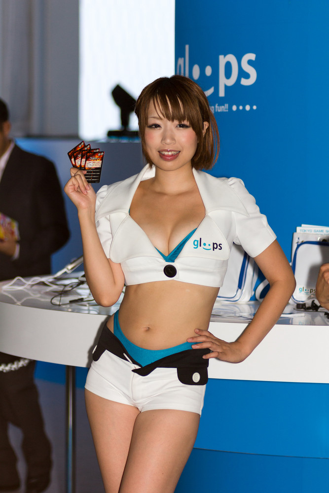 Девушки с Tokyo Game Show 2012