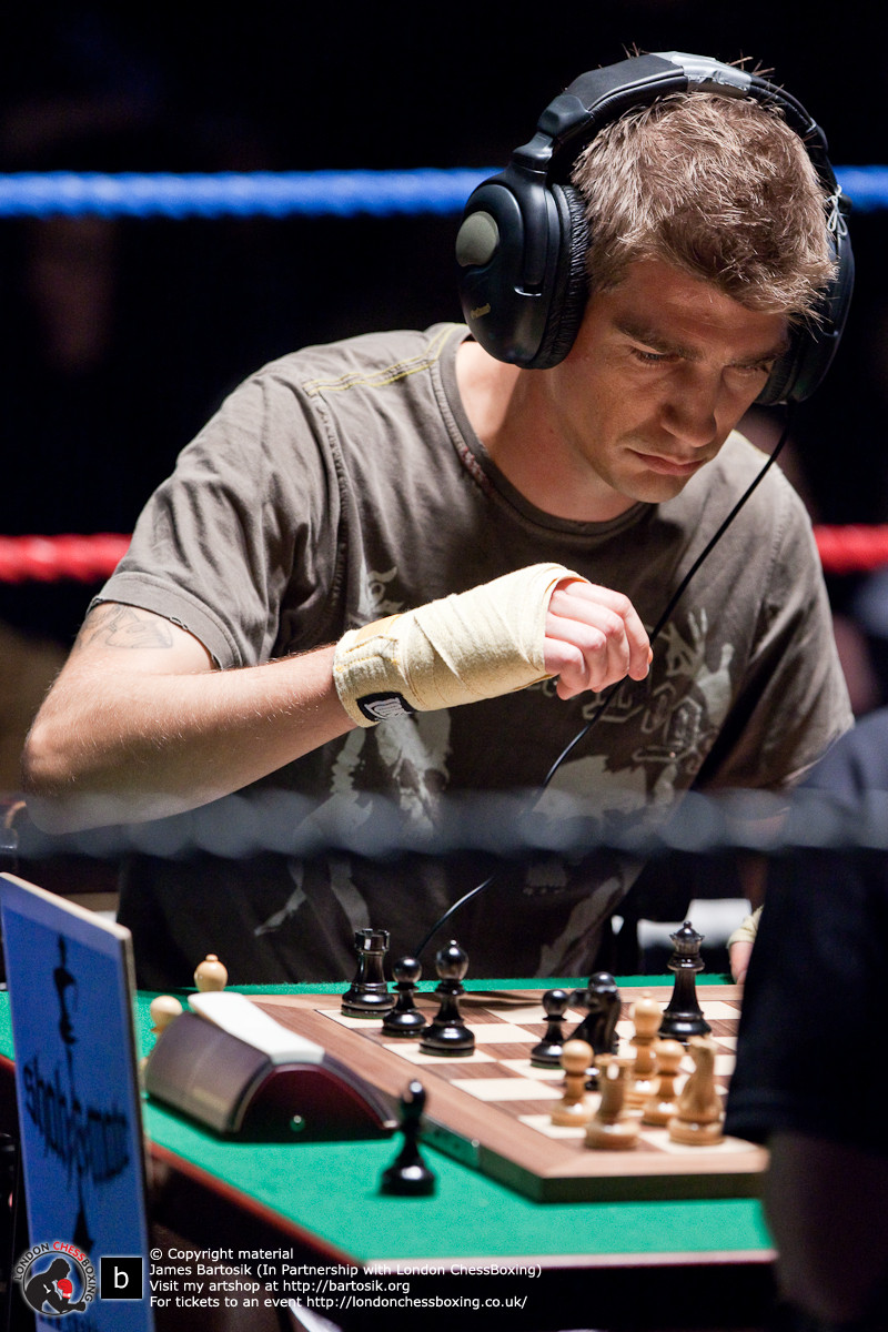 Шахбокс - Chess boxing