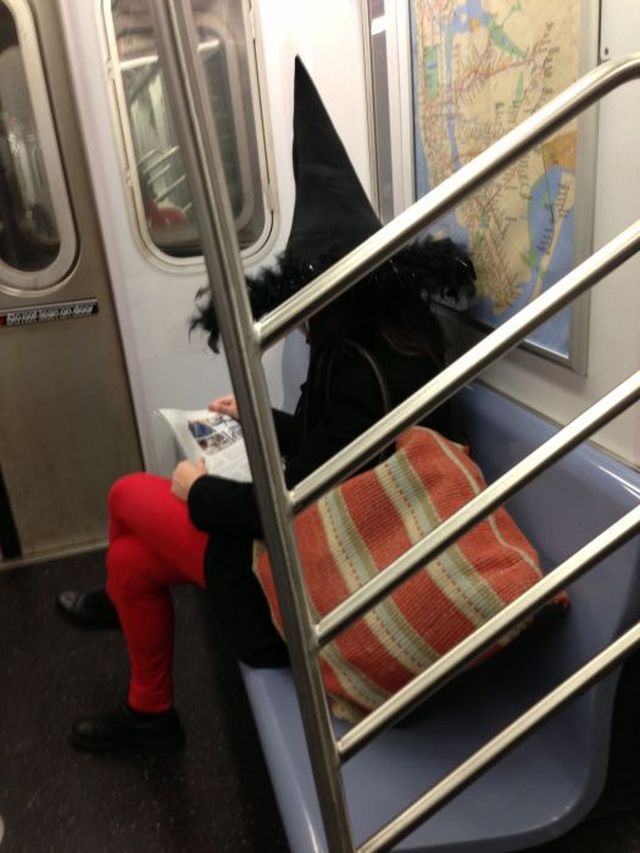 Фрики и странные люди из метро