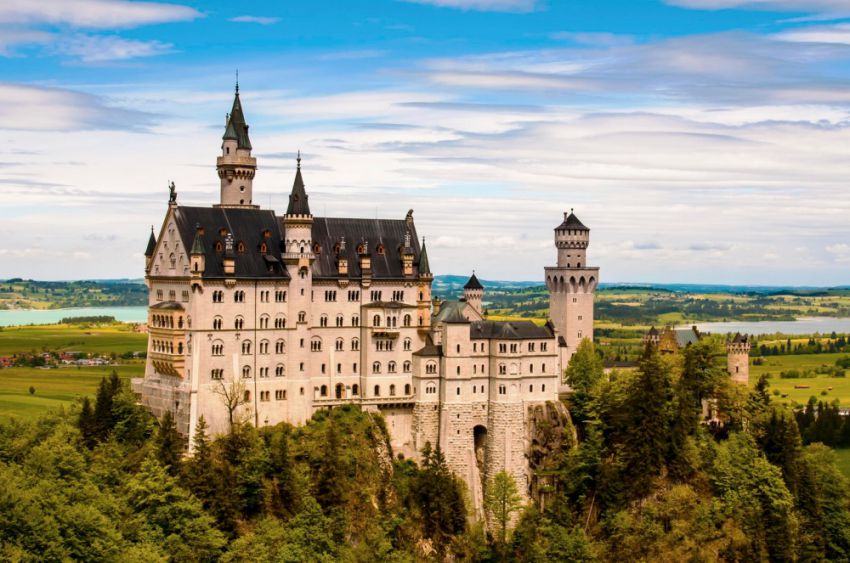 20 знаменитых замков в которых хочется побывать