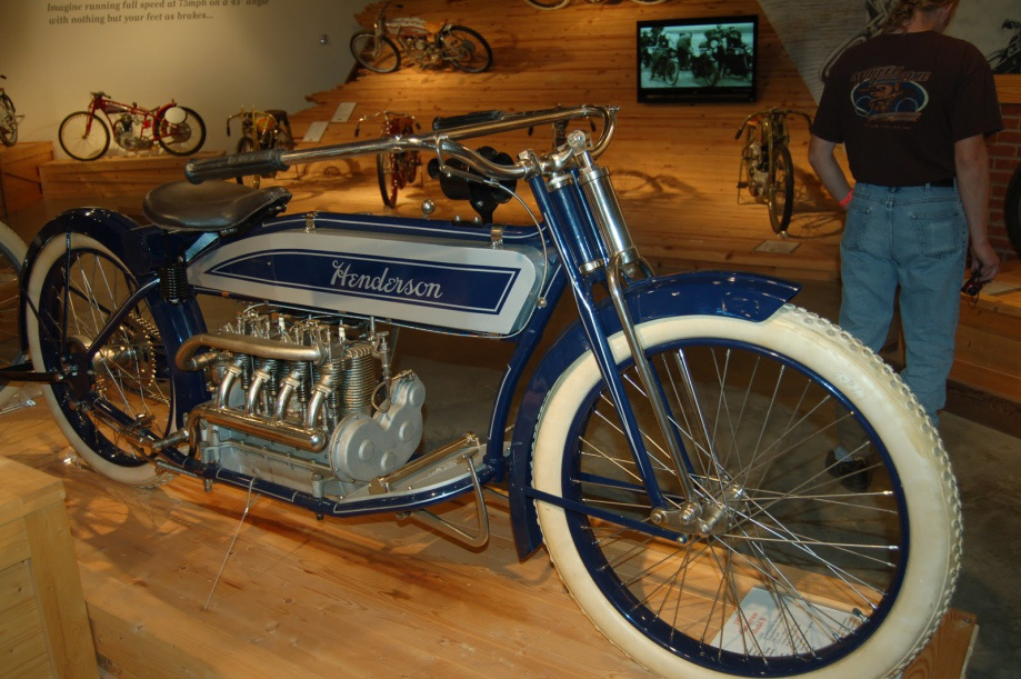 Самая большая в мире коллекция мотоциклов