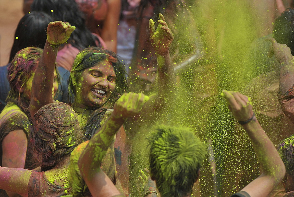 праздник красок в Индии