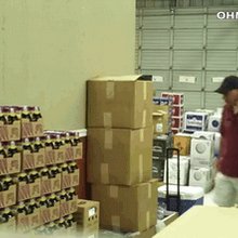 �����